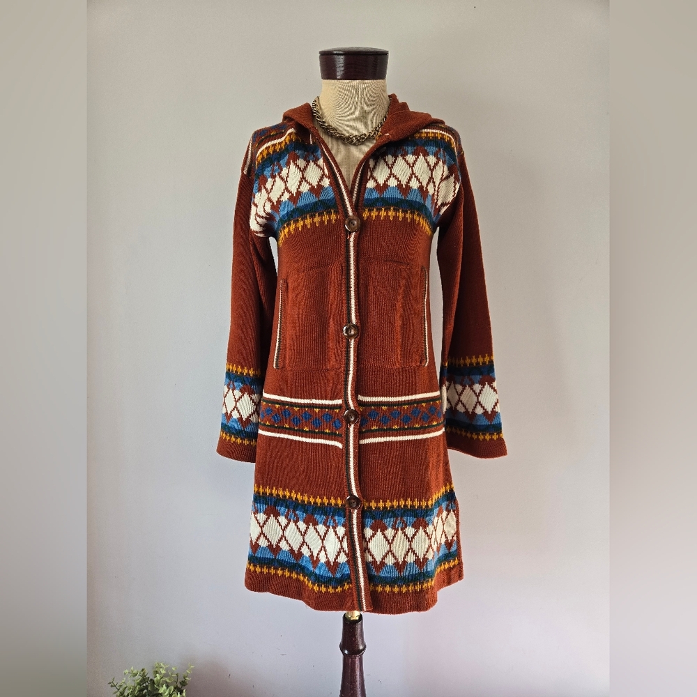 MONARCH KNITS Vintage 70s Hooded Cardigan with Colorful Patterns. Size Medium